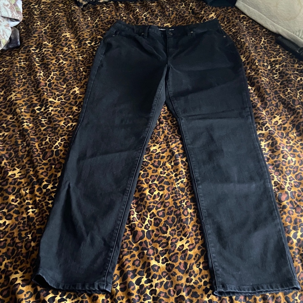 Style & Co. Women's Black Straight Leg Jeans